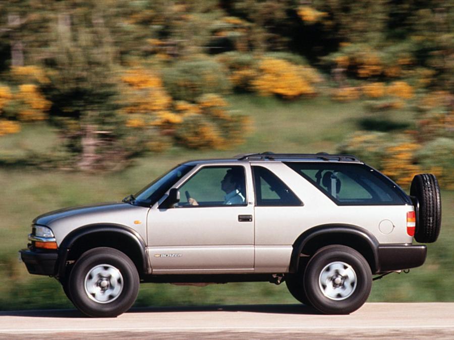  Chevrolet Blazer ZR2 1997 года  (UK) (фото 2 из 8)